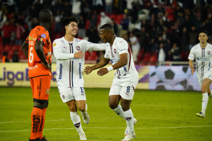 Liga de Quito visita a Libertad en el estadio Reina del Cisne.