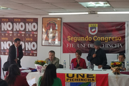 La UNE expresó su rechazo al aumento de sueldo anunciado por el Gobierno.