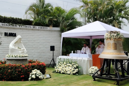 La misa fue presidida por el padre Marcelo Sarmiento, OCD y el padre Felipe Alvial.