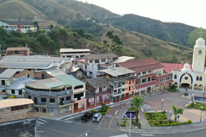 El cantón lojano celebra sus Bodas de Oro con tradición.