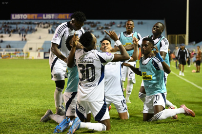 Emelec está en el cuarto lugar del segundo hexagonal y solo los dos primeros clasifican a la Sudamericana 2026.