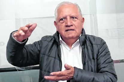 Entrevista a Henry Llanes, exdiputado y dirigente.