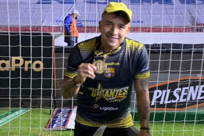 Un minuto de silencio en honor a Mario Pineida se dará en el Independiente vs Barcelona.