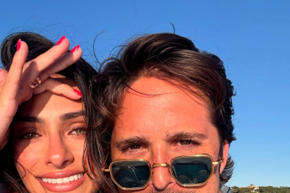 Diego Boneta con Renata.