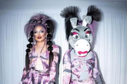 Turbulence Drag Queen y Burrita Burrona.