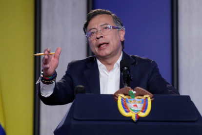 El presidente de Colombia decretó emergencia económica por 30 días.