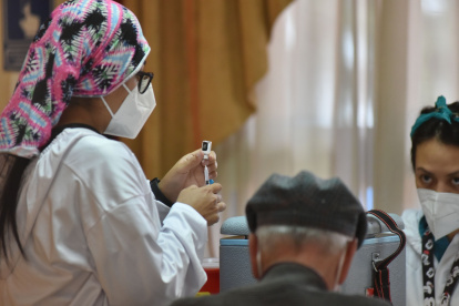 La campaña de vacunación en contra de la influenza se inició a fines de noviembre y se extenderá hasta marzo de 2026.