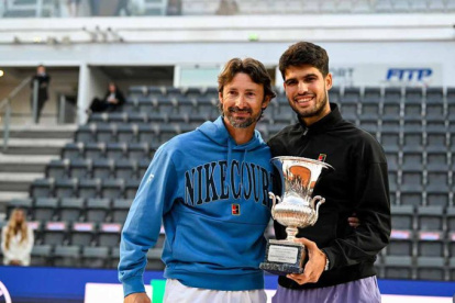 Ferrero (i) llevó a Alcaraz a alcanzar su mejor nivel hasta ser #1 ATP.