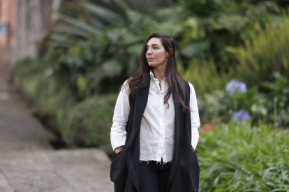 Fernanda Trías es escritora, traductora y profesora de creación literaria.