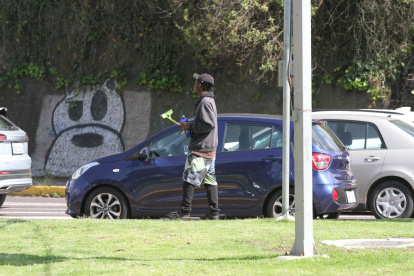 En 2025 se retiró a 1.443 limpiaparabrisas y se retuvieron 1.521 implementos utilizados para esta actividad.