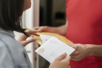 La extinción de la Empresa Pública Correos del Ecuador (CDE EP) fue dispuesta en mayo de 2020 (foto referencial).