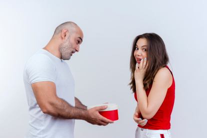 Según los expertos, el cuidado emocional y la forma en que se toman decisiones afectivas se construyen desde casa.