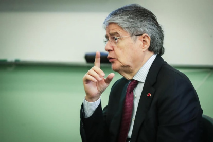 Guillermo Lasso negó en redes sociales un supuesto pacto con el correísmo tras declaraciones políticas.