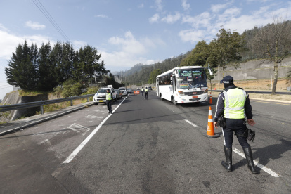En la Ruta Viva y av. Simón Bolívar los controles se enfocan en el transporte pesado.
