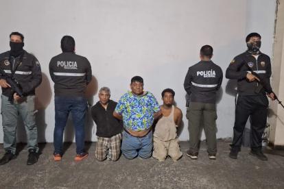 Unidades de la Policía Nacional ejecutaron el operativo Apolo 16.0 en varios sectores de los cantones Balzar, Colimes y Palestina.