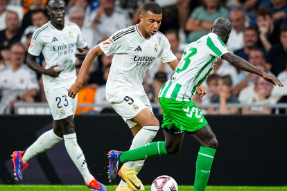 Real Madrid recibe a Real Betis en la fecha 18 de LaLiga de España.