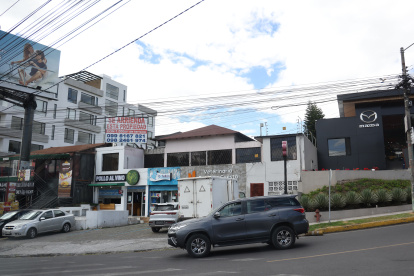Crecimiento. En Tumbaco y Cumbayá es común observar letreros de “se arrienda” y “se vende”, reflejo del dinamismo inmobiliario en ambos valles.