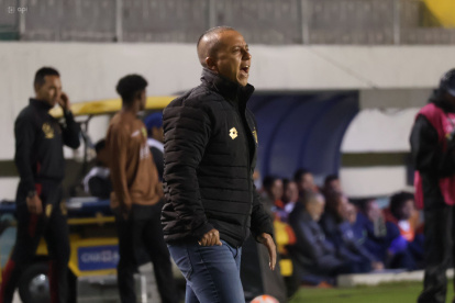 Juan Pablo Buch dirigió a Aucas en la recta final de 2025.