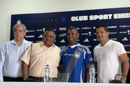 Miller Bolaños fue presentado en Emelec el pasado 11 de diciembre de 2026.