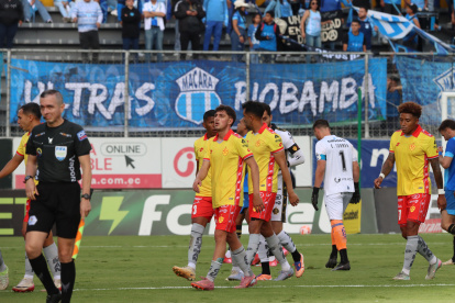 Aucas busca entrenador para la temporada 2026.