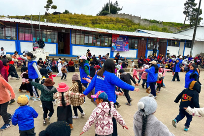 Para un solo hijo menor de 3 años, el alimentante debe pagar al menos el 28,12 % de lo que gana.