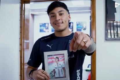 Liga de Quito sumó su primer refuerzo con el talento del volante Alejandro Tobar.