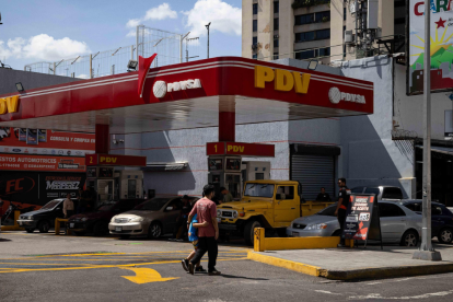 Trump informó que el régimen chavista acordó entregar de 30 a 50 millones de barriles de petróleo.