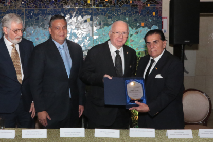 Antonio Marques, José Ignacio Arévalo, Xavier Simon y Mario Viteri.