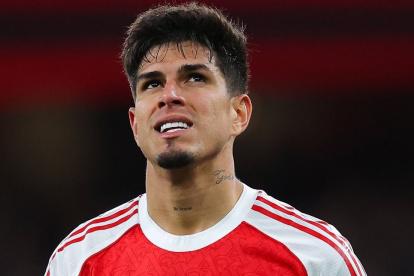 Piero Hincapié, defensor ecuatoriano del Arsenal.