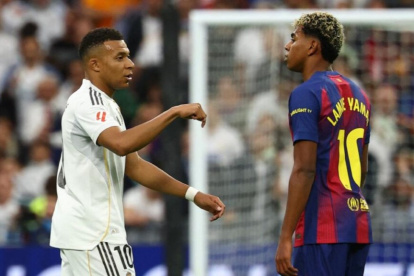 Real Madrid y FC Barcelona reeditarán el clásico español en la Supercopa.