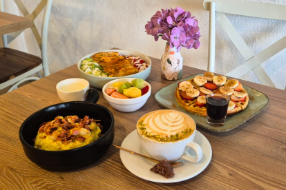 La oferta de comida saludable es variada y cuenta con opciones al gusto de cada paladar.