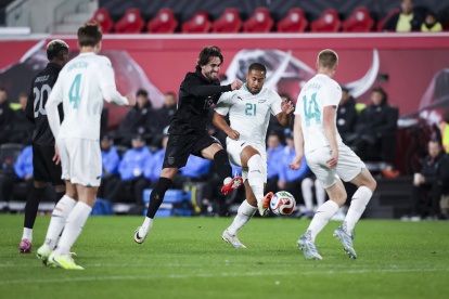 Leonardo Campana fue parte de los amistosos de la Tri ante Canadá y Nueva Zelanda.