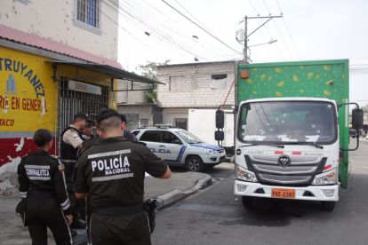 La Policía Nacional llegó al lugar del incidente, pero no dio detalles.