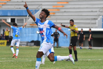 Jorge Daniel Valencia goleador de LigaPro 2025 es del Manta.