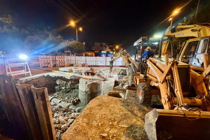 En Sauces VI, Samanes I, y  en zonas como La Alborada, además de otros puntos del sur, se construyen ductos cajón y estructura de control de mareas.