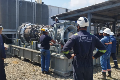 El sector industrial rechaza la sentencia de la Corte sobre la participación privada en la generación eléctrica nacional.