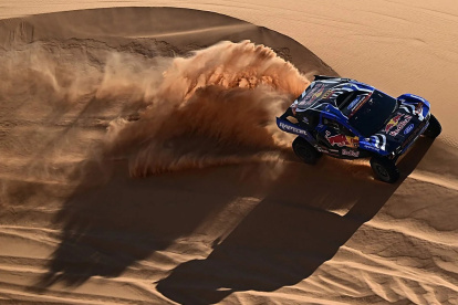 Nani Roma subo a lo alto de la general tras inconvenientes.