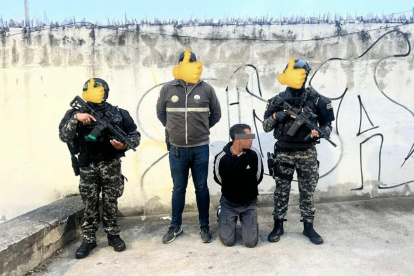 Presunto implicado en el asesinato de un guardia de seguridad fue capturado tras un operativo policial en el sur de Quito.