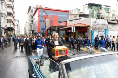 La llegada de las reliquias del Santo Hermano Miguel convocó a la comunidad educativa y eclesial en una jornada que unió fe, educación y ciudadanía