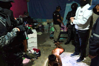 Alias Quevedo, presunto integrante de Los Choneros, fue capturado en Colombia durante un operativo binacional.