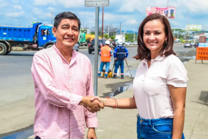 Wilson Cañizares, alcalde de Daule, y Marcela Aguiñaga, prefecta del Guayas.