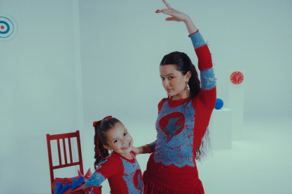 Joaquina para el vídeo de "Pelinegra".