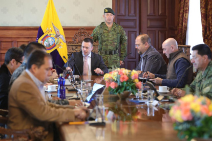 El decreto faculta al Ministerio del Interior y Ministerio de Defensa a declarar situaciones de emergencia cuando lo consideren necesario.