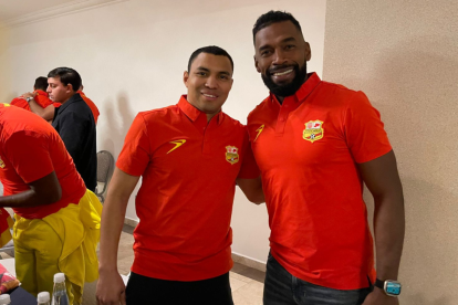 Jefferson Montero y Gabriel Achilier, referentes ecuatorianos, fueron protagonistas en la victoria de Morelia ante el FC Barcelona de leyendas en el estadio Morelos.