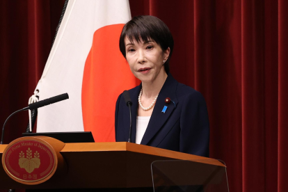 La Primera Ministra de Japón convocó a elecciones anticipadas para febrero.