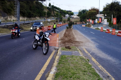 En la segunda fase, los trabajos en la av. Oswaldo Guayasamín van desde la María Angélica Idrovo hasta el redondel de Cumbayá.