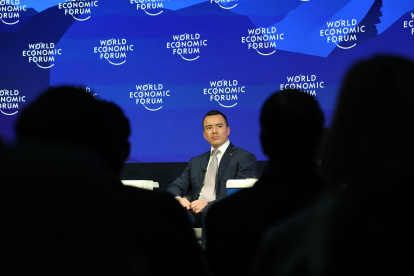 En el Foro Económico Mundial de Davos 2026, Daniel Noboa sostuvo que el país atraviesa una de sus etapas más favorables en materia de reducción de pobreza.