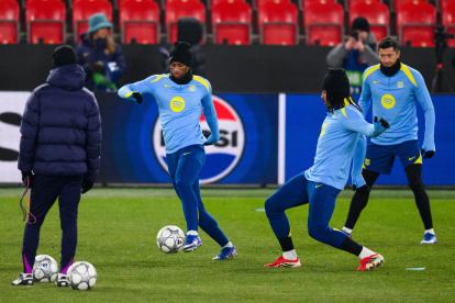 El FC Barcelona se alista para visitar al Slavia Praga.