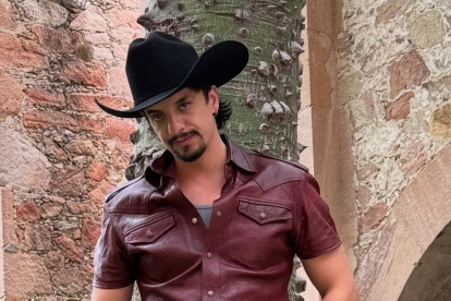 Jorge Caballero como Brayan en "Mi rival".