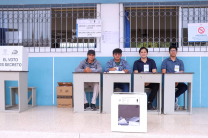 El CNE habilitó un sistema digital para el cambio de domicilio electoral en Ecuador y el exterior.